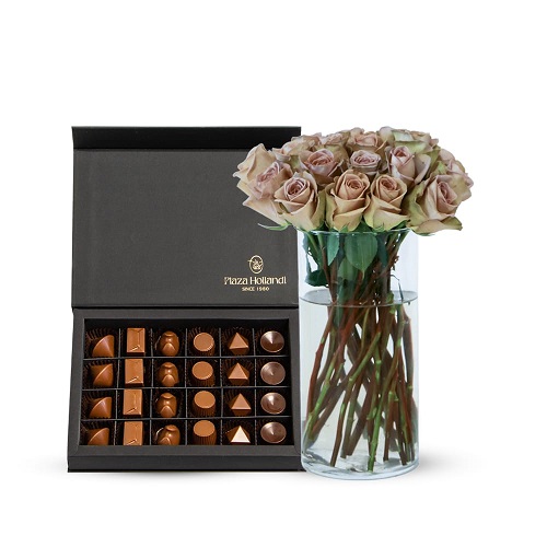 AMNESIA ROSES & CHOCOLATE